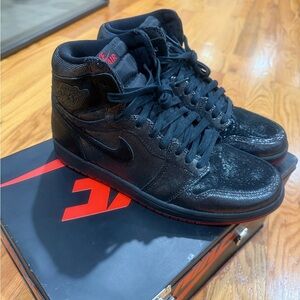 Jordan 1 Gina comes in a lunch box